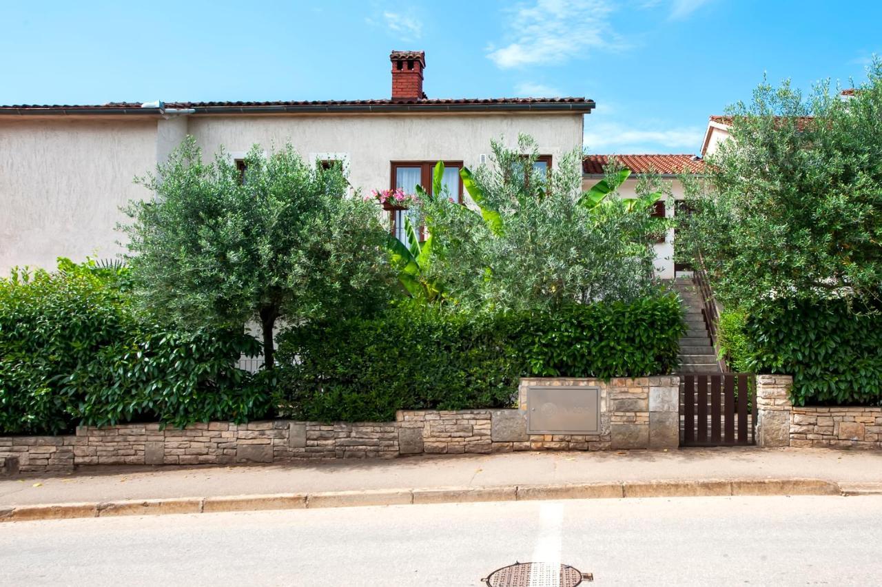 Apartman Near Beach Pelagic Sea View Rovinj Exterior foto