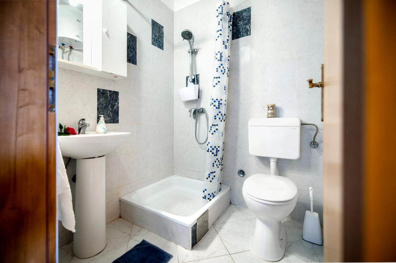 Apartman Near Beach Pelagic Sea View Rovinj Exterior foto